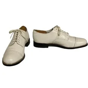 Stacy Adams | Shoes | 7s Snow White Stacy Adams Lace Up  display picture 2